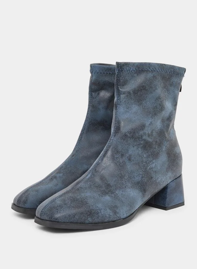 تايك تو حذاء بوت للكاحل بكعب سميك